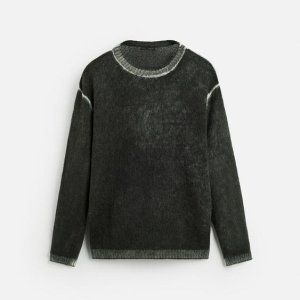SPRAY PRINT SWEATER
