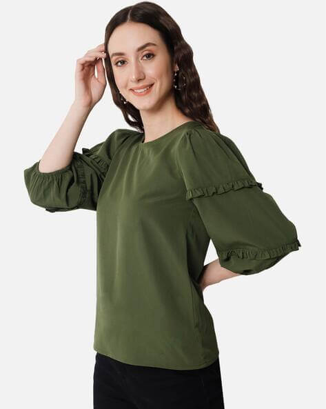 -473Wx593H-465997317-olive-MODEL3